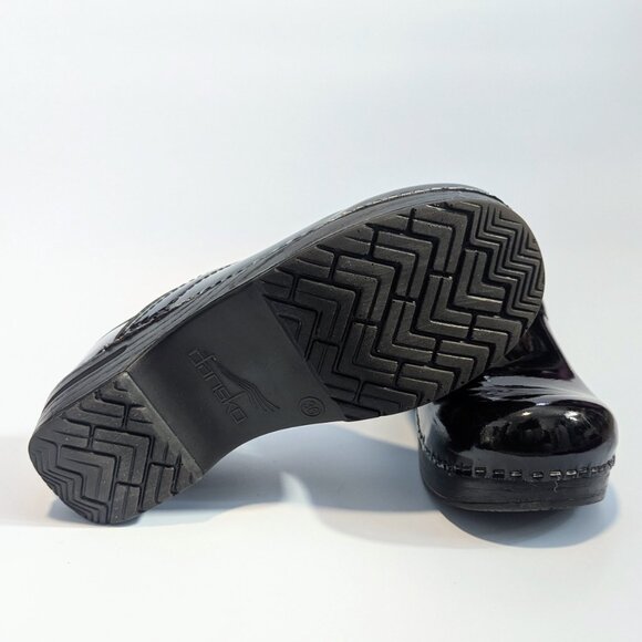 Dansko Womens Pro Black Patent Leather Slip On Size 36 Clogs Shoes - Picture 7 of 12